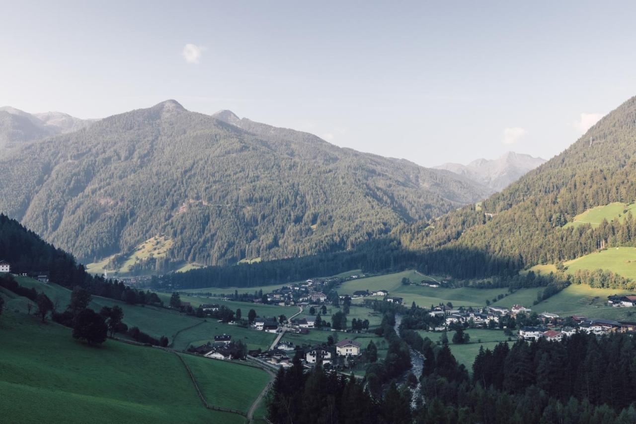 Alpenpalace Luxury Hideaway & Spa Retreat Luttach Exterior foto