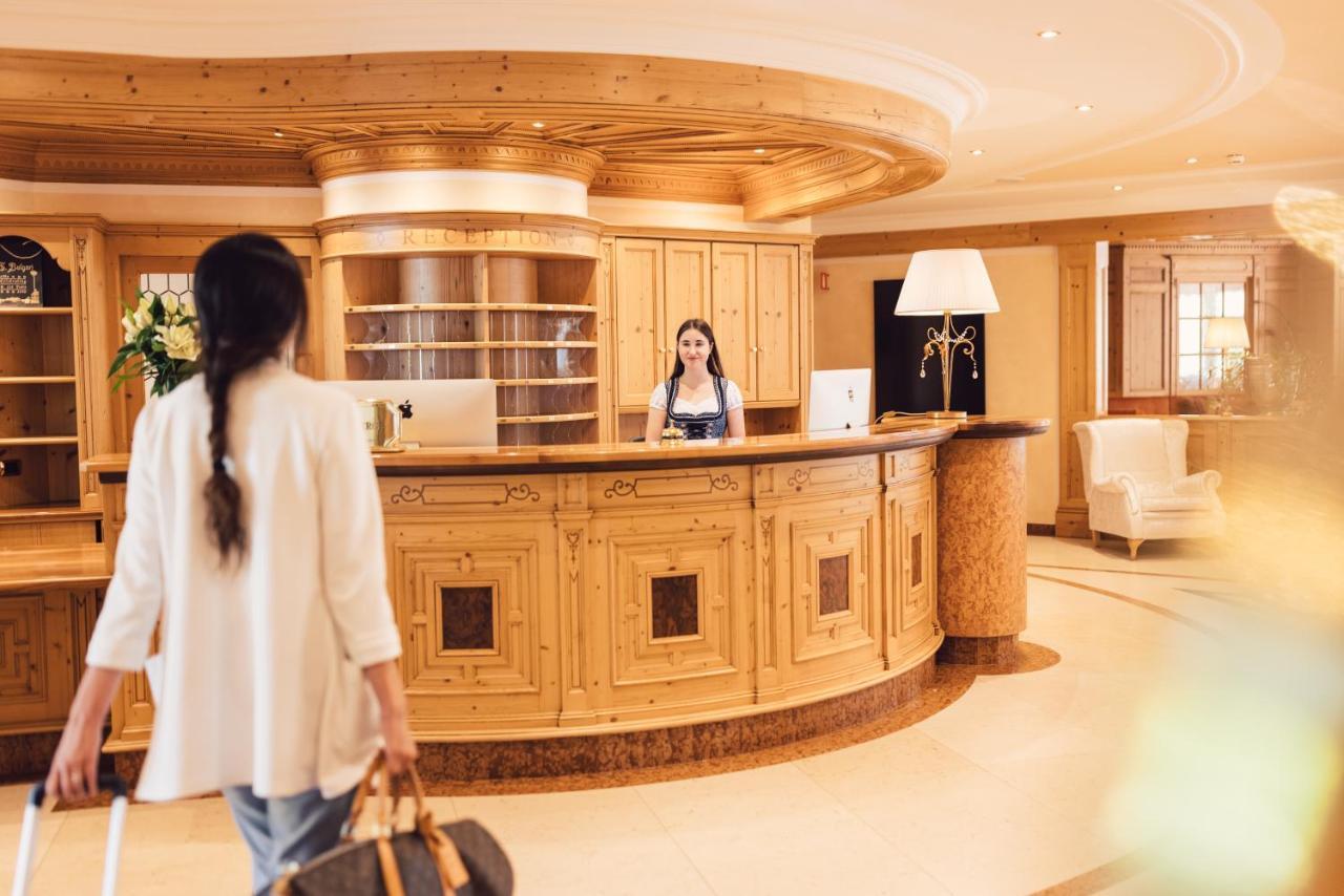 Alpenpalace Luxury Hideaway & Spa Retreat Luttach Exterior foto