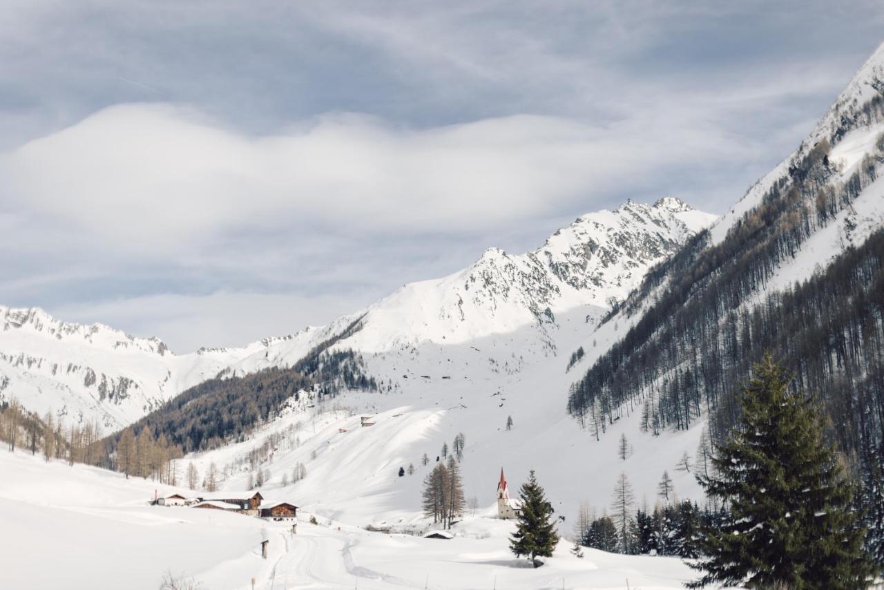 Alpenpalace Luxury Hideaway & Spa Retreat Luttach Exterior foto