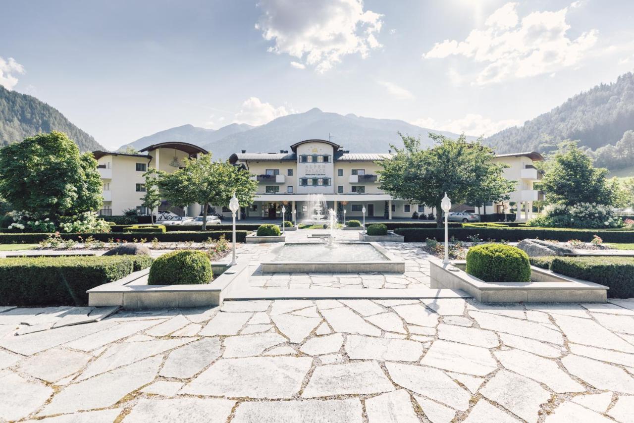 Alpenpalace Luxury Hideaway & Spa Retreat Luttach Exterior foto